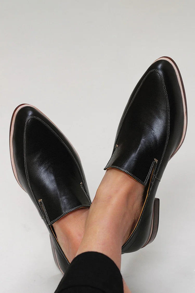 Black / 8.5