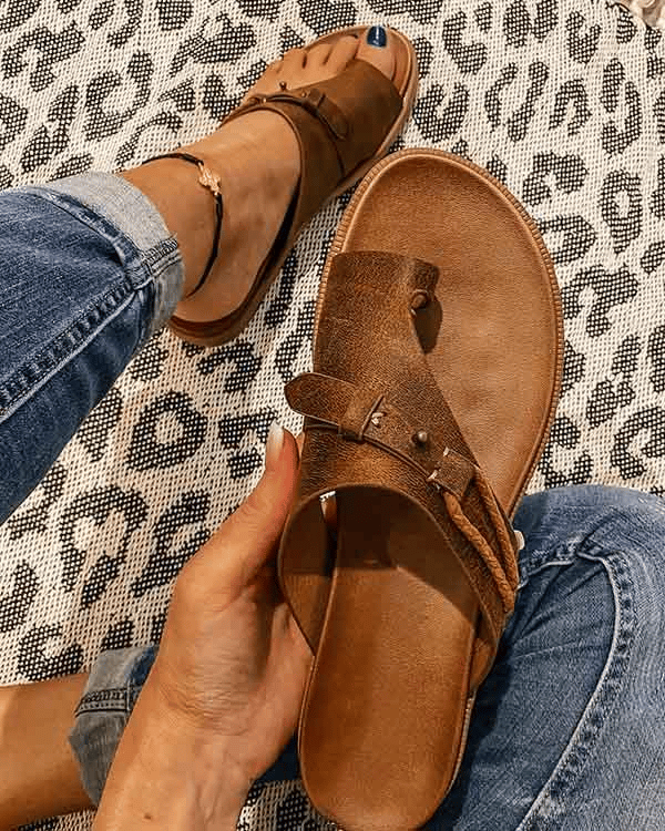 Brown ( Almost Sold Out) / 4