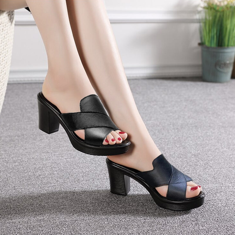 Black / 4