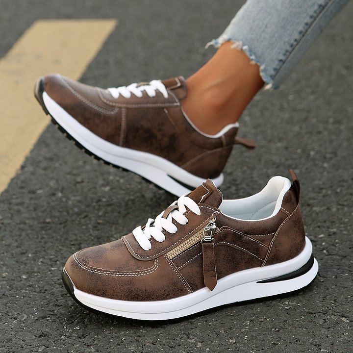 Brown / 12 US | 43 EU