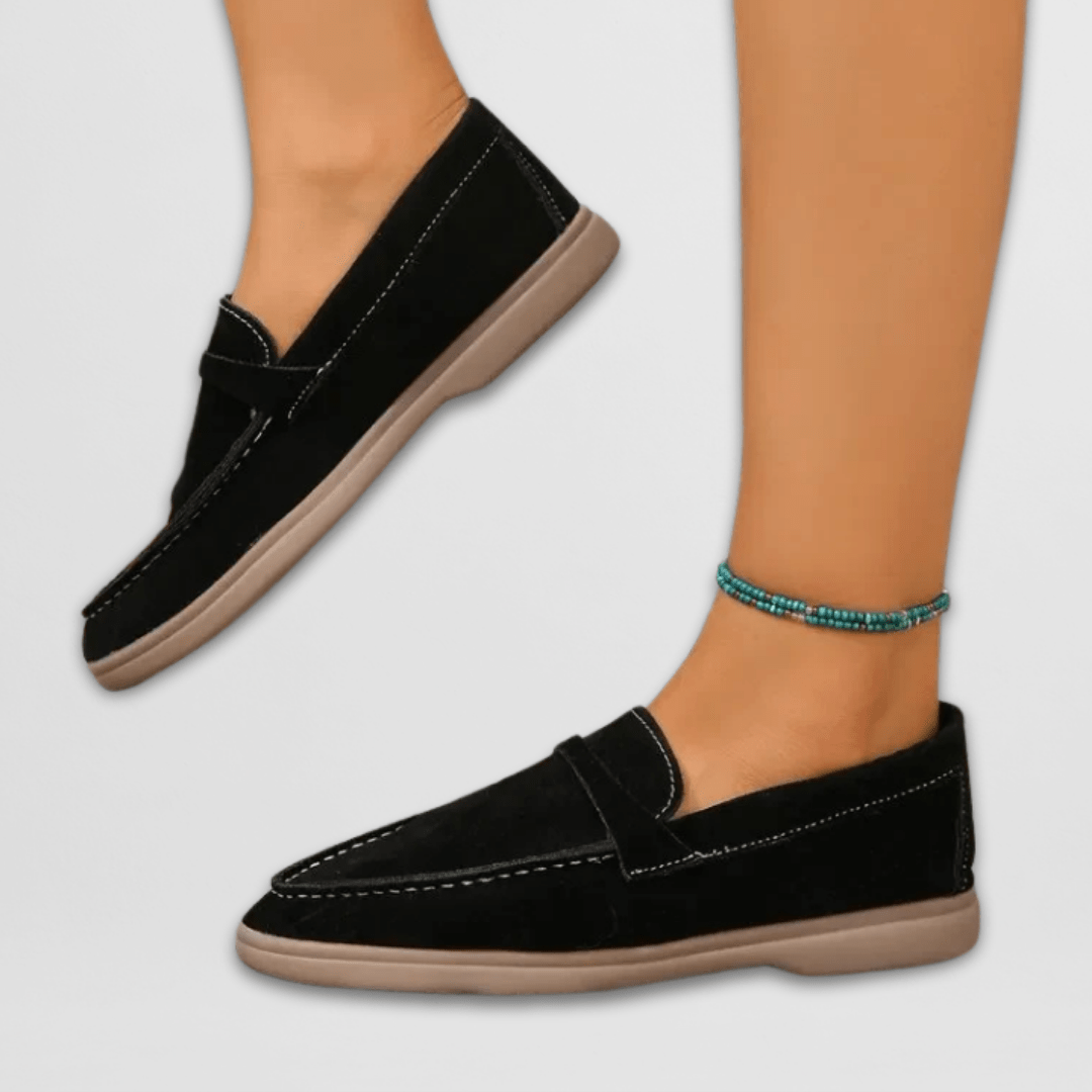 Black / 4