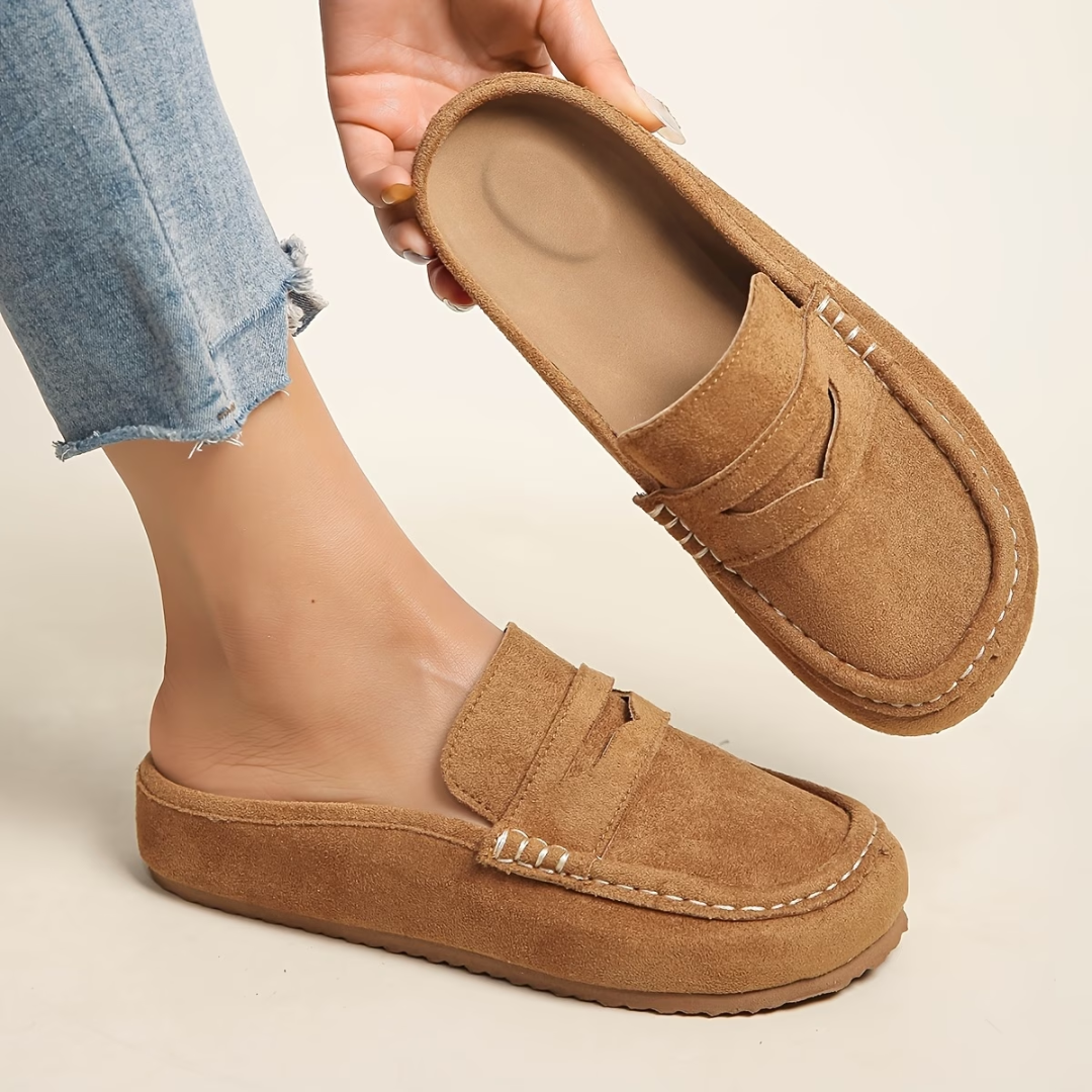 Brown / 11