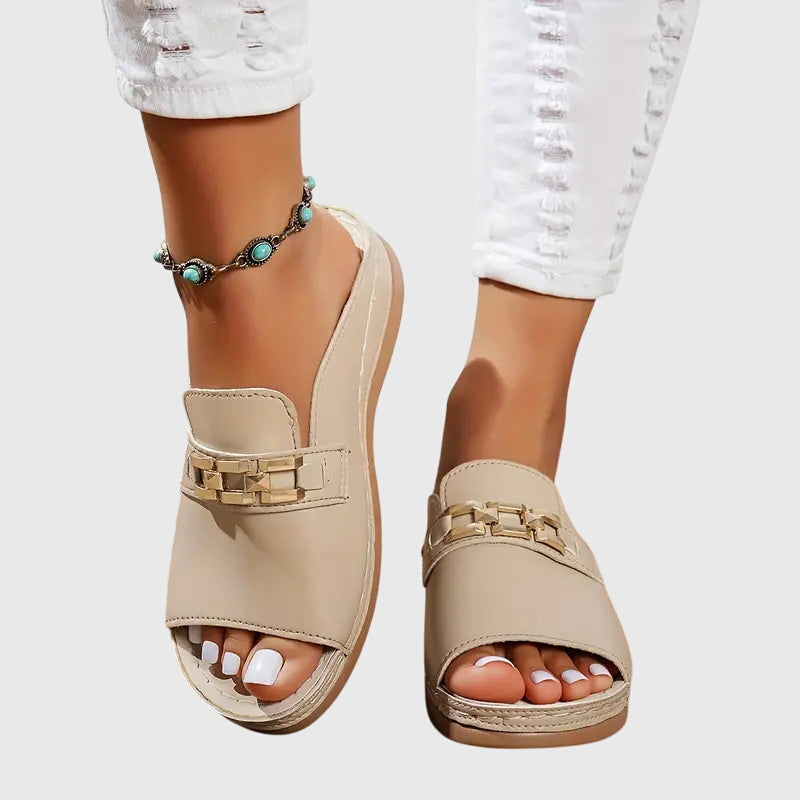 Beige / 4