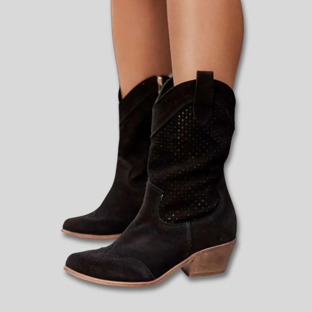 Black / 4