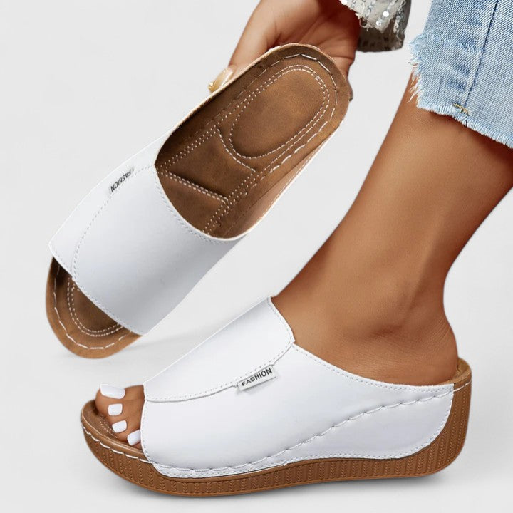 White / 5
