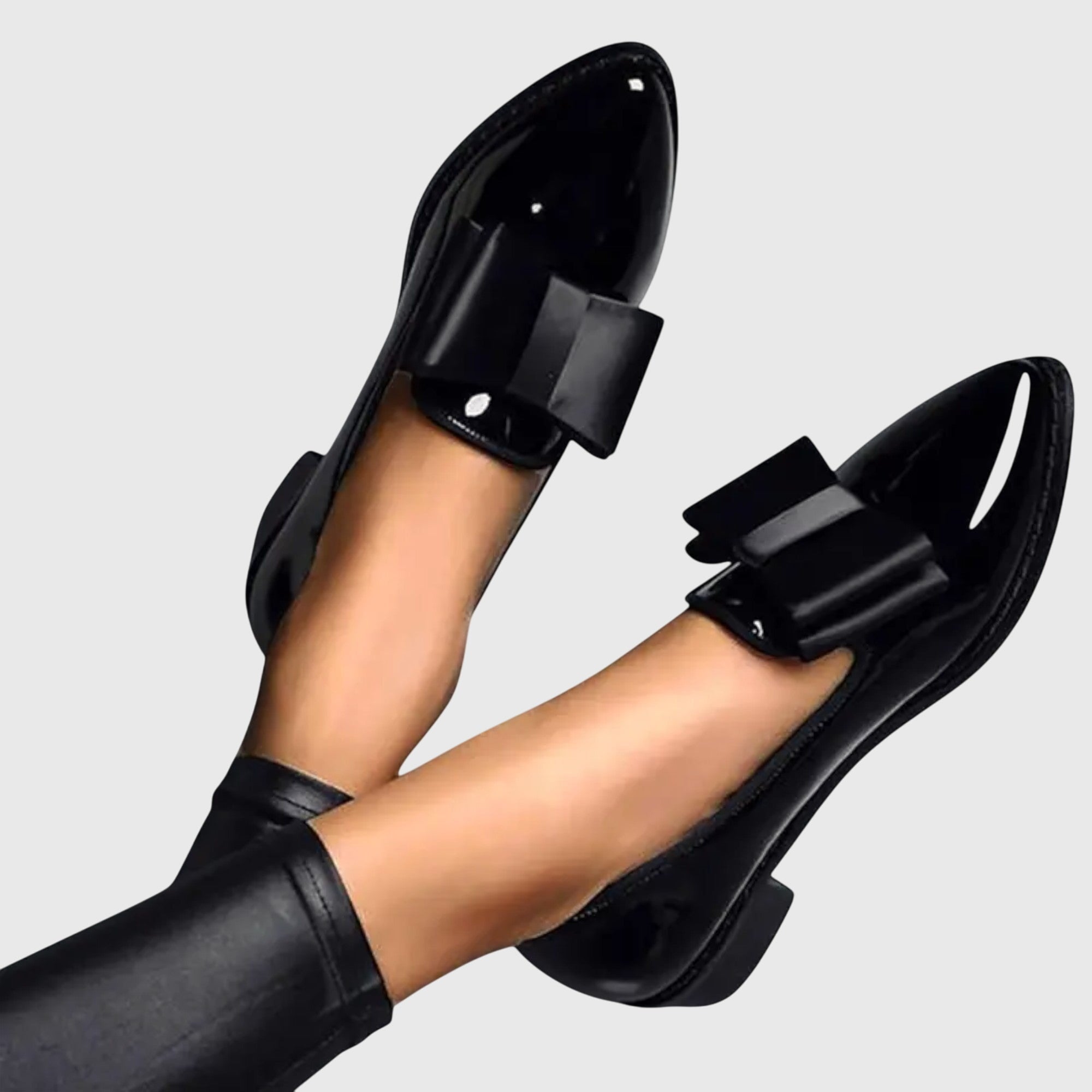 Black / 4