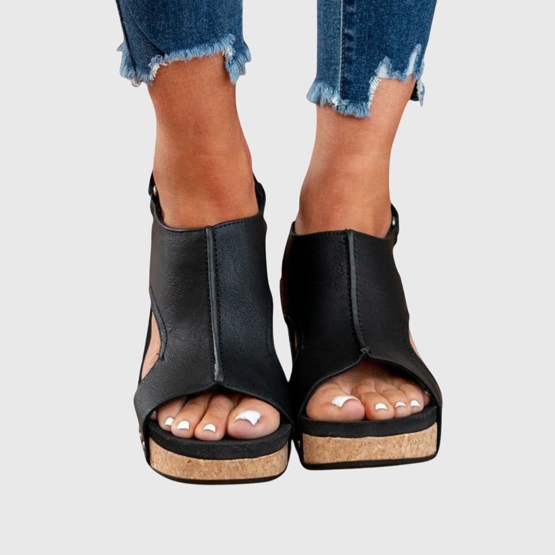 Black / 4