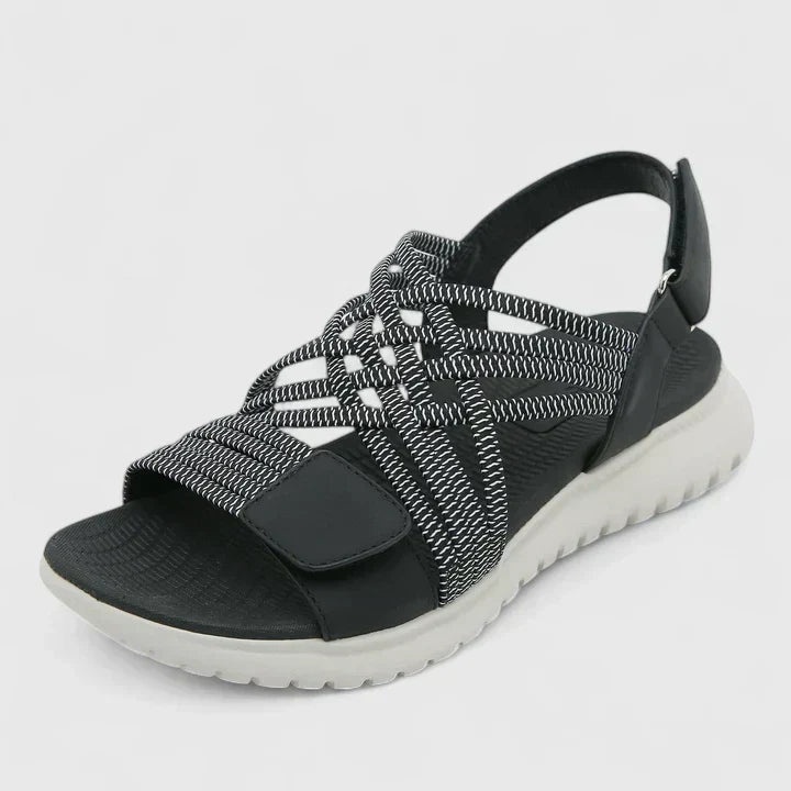 Black / 4