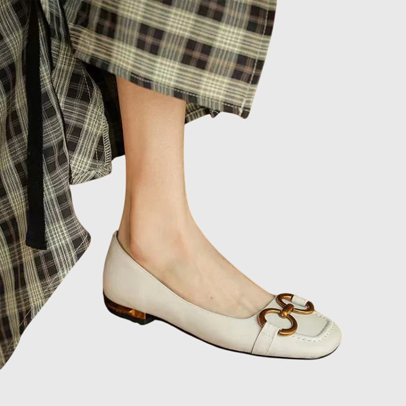 White / 4