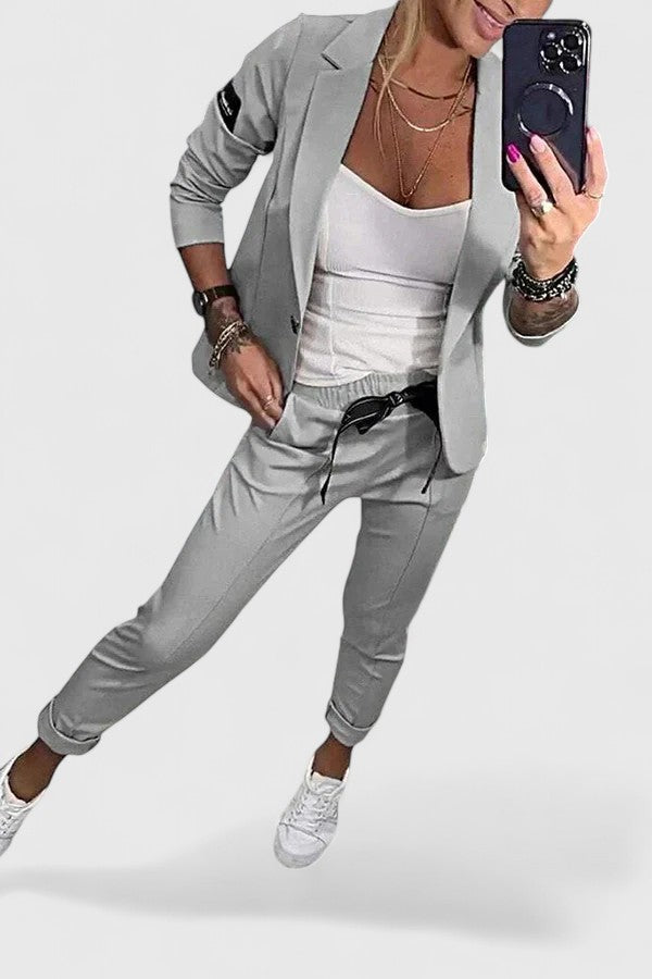 Gray / S