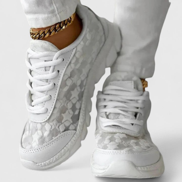 White / 5