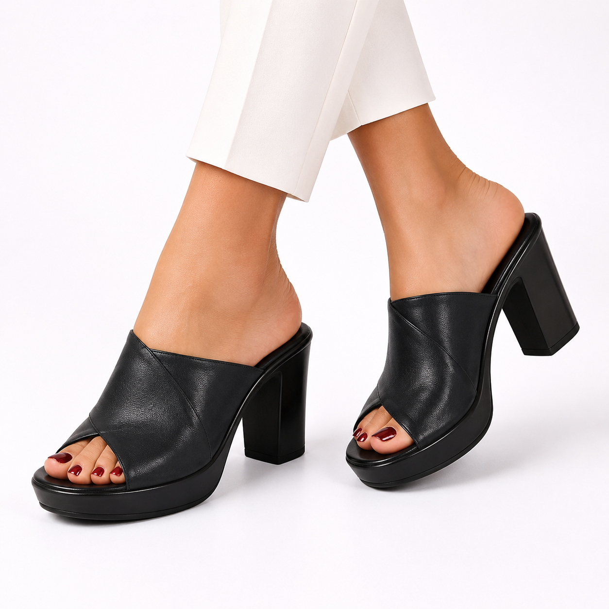 Black / 4