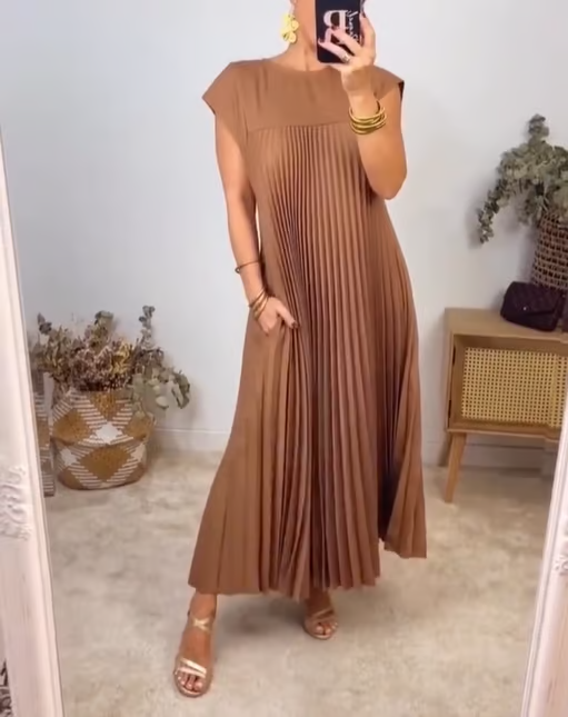 Brown / S