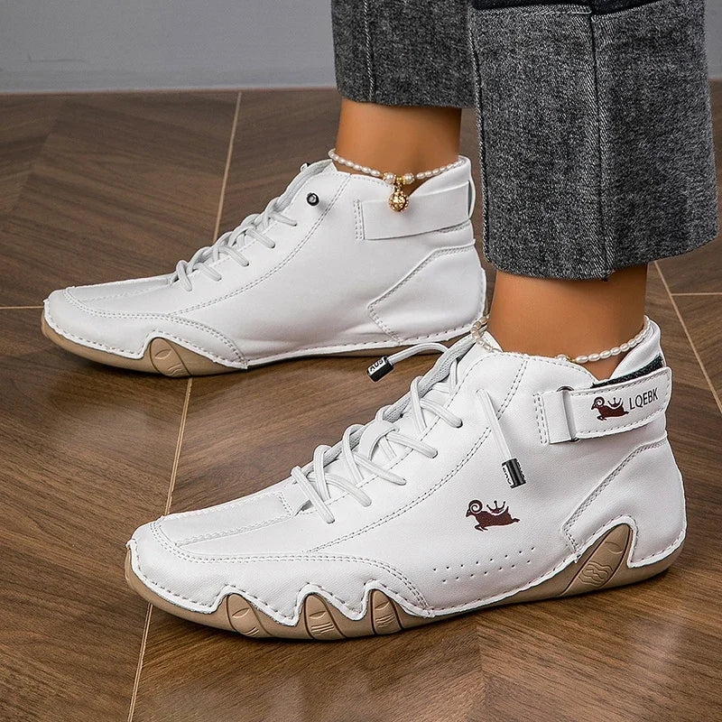 White / 5