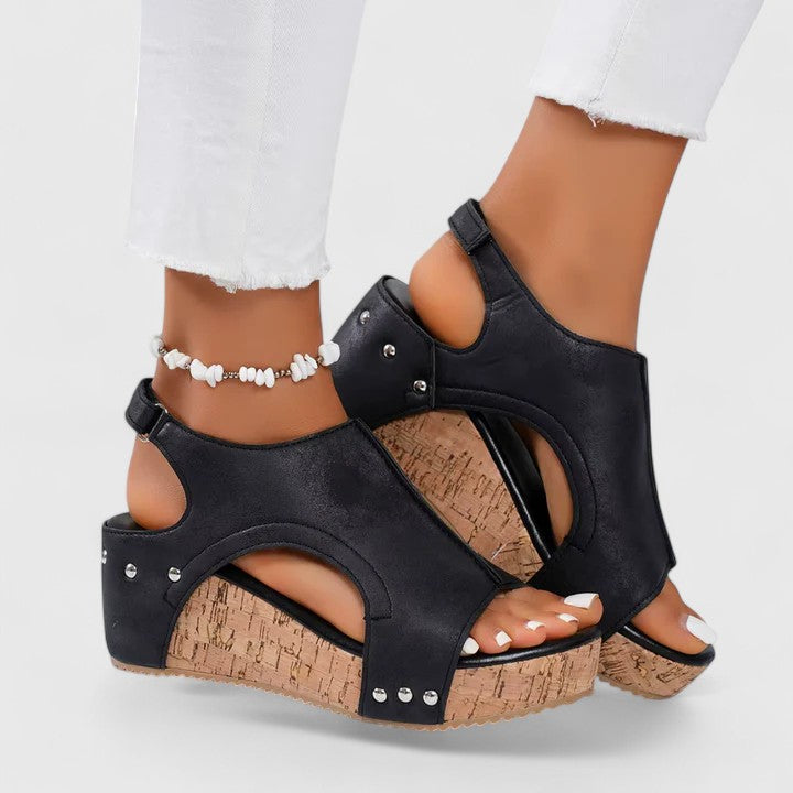 Black / 5