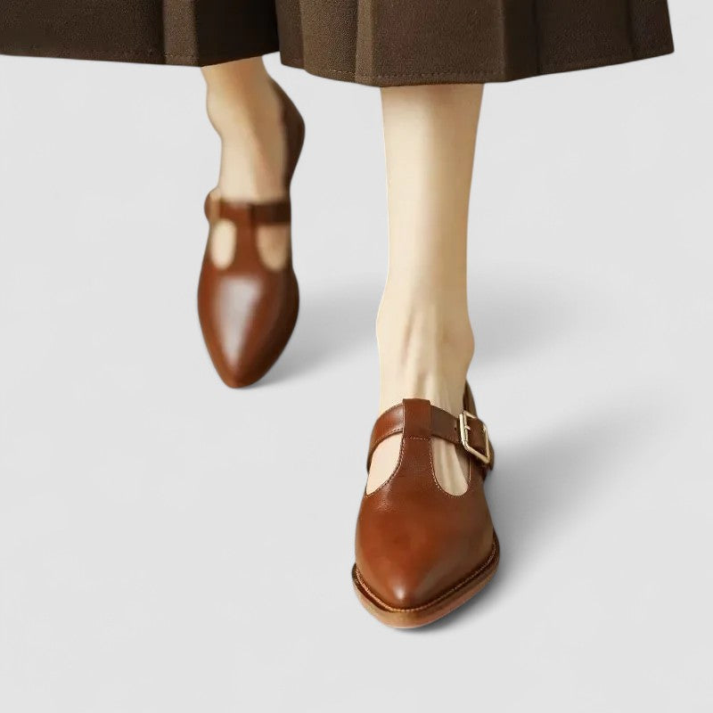 Brown / 4