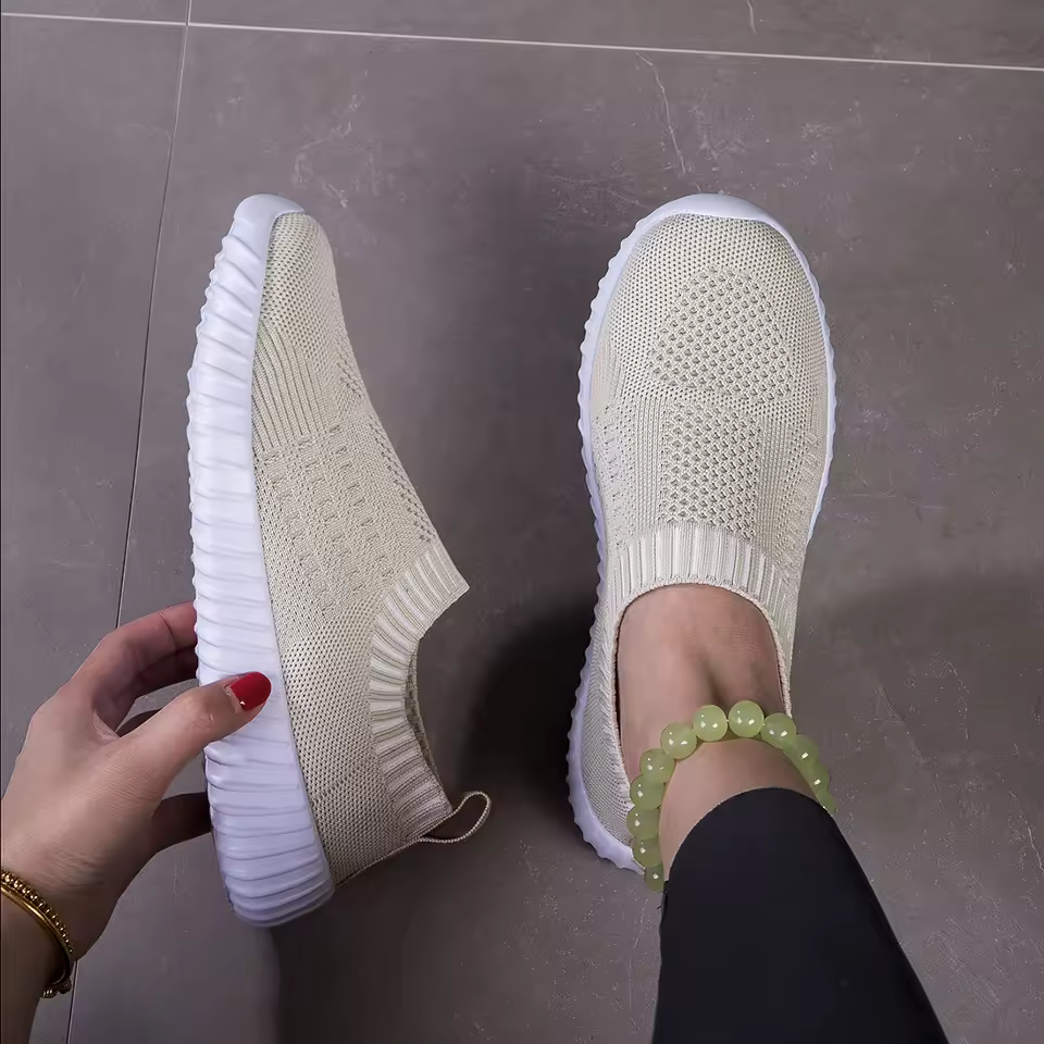Khaki / 5