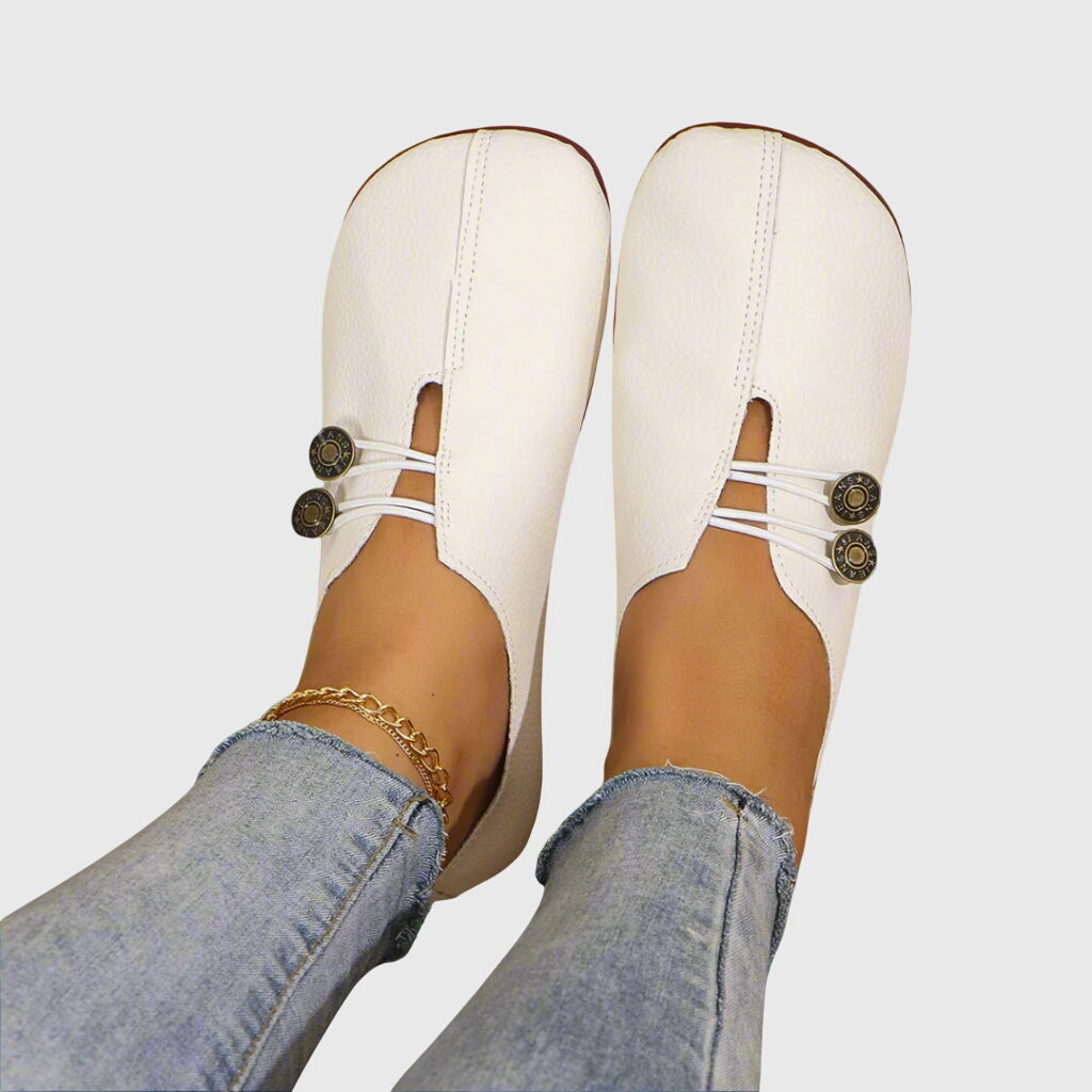 White / 5