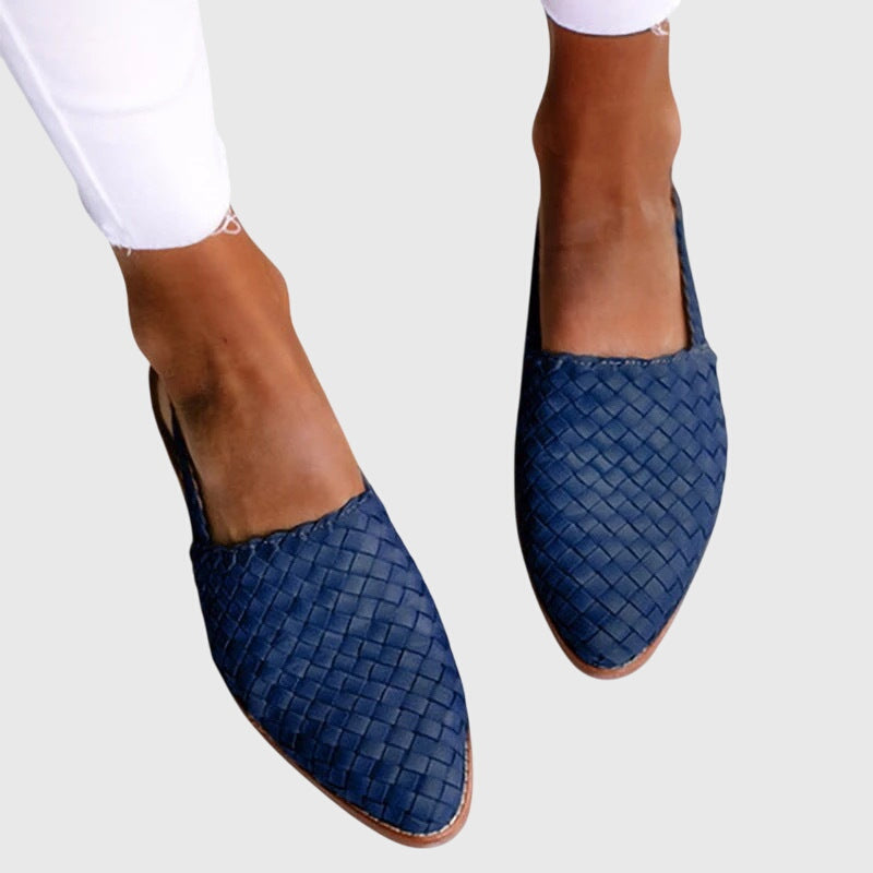Blue / 4