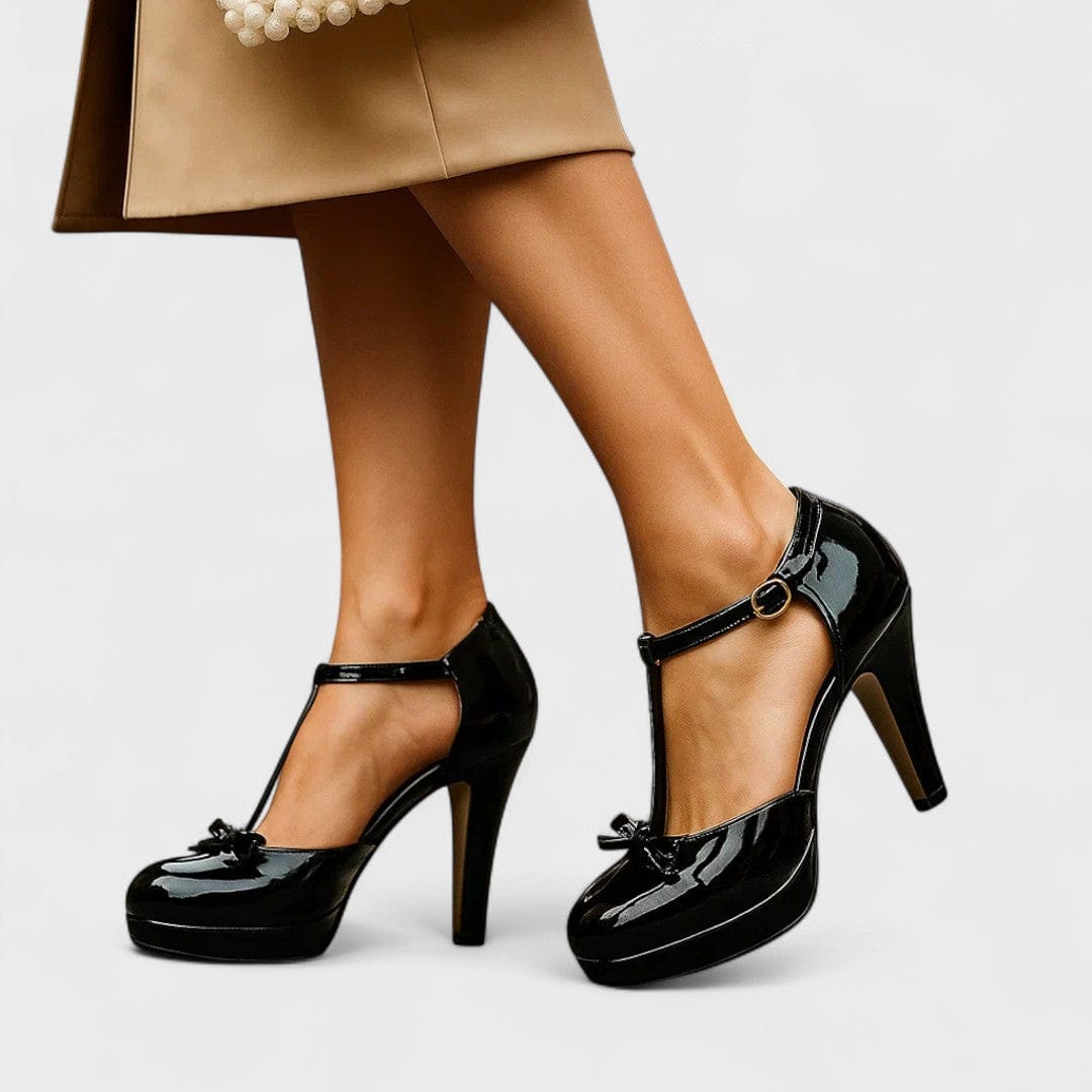 Black / 4
