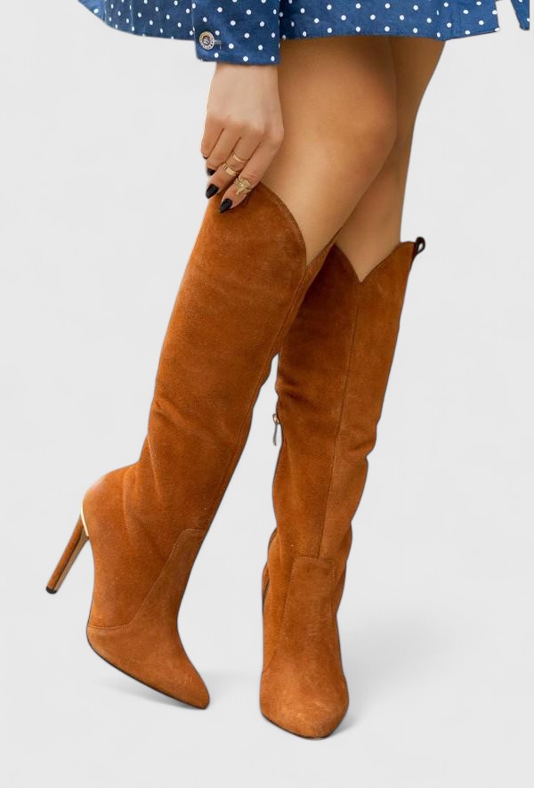 Brown Suede / 5