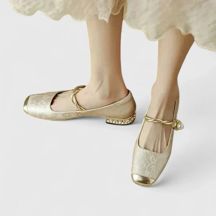 Beige / 4