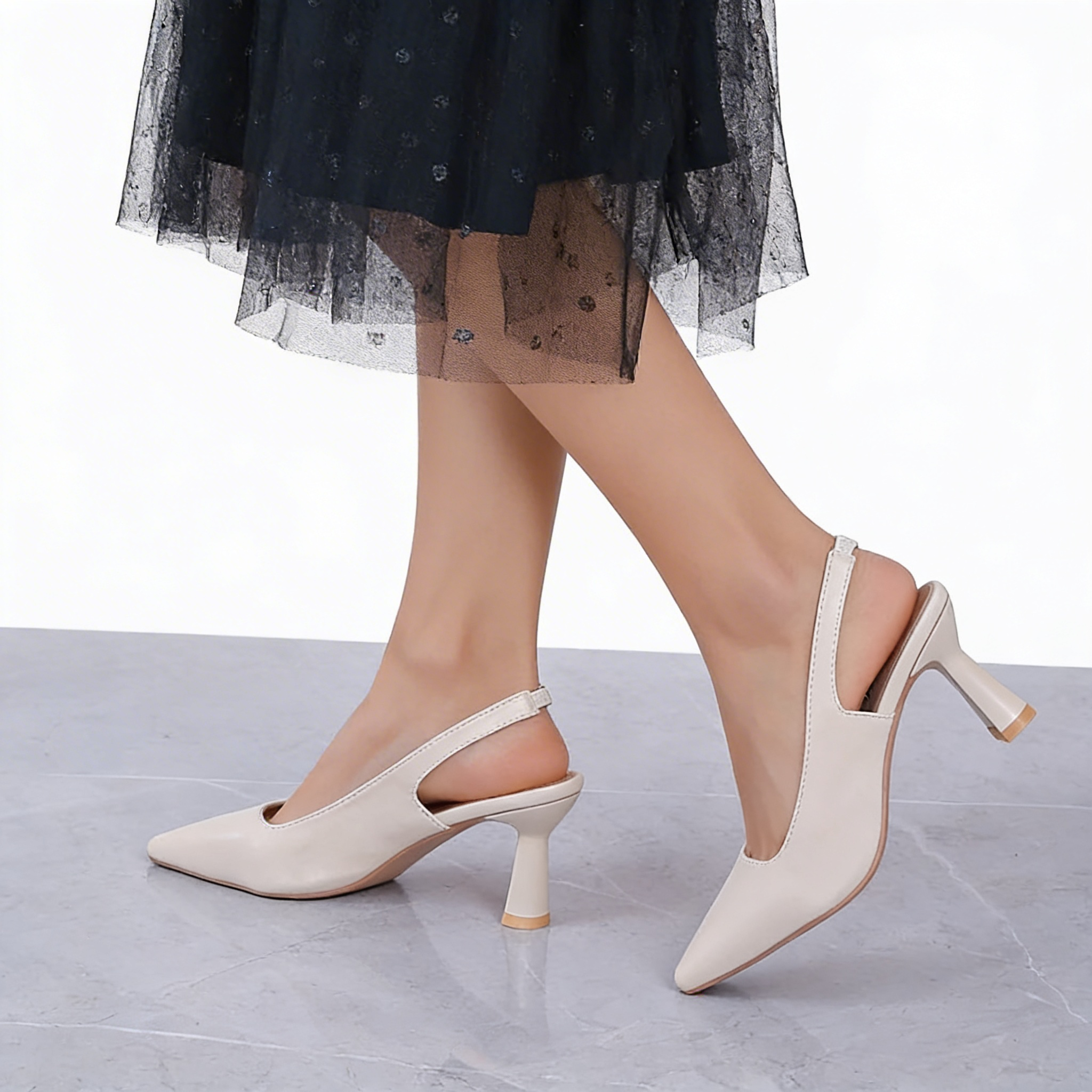 Beige / 4