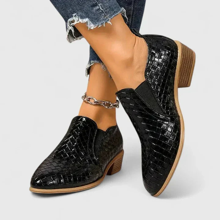 Black / 5