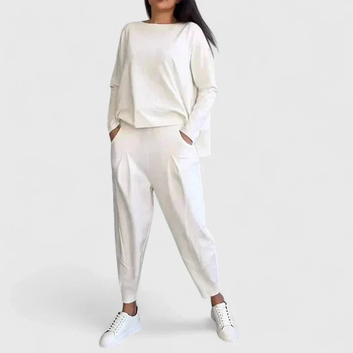 White / S